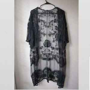 NWOT Black Laced Kimono